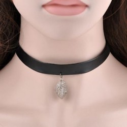 3 * - Vintage Retro Punk Fekete bőrbőr Choker Chunky Nyakörv nyaklánc medál