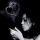 Új imádnivaló ujj - füst mágikus trükk mágikus illúzió színpad közeli felállás
