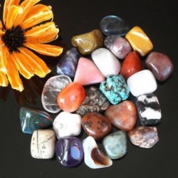 2PCS Crystal Mix bukott kövek polírozott sziklák csakra természetes kő Xmas ajándék