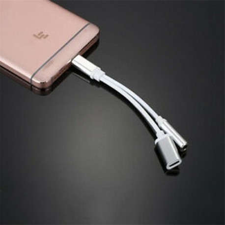 * Ezüst 2 in1 USB C típusú, 3,5 mm-es fejhallgató-csatlakozó adapter AUX &amp  Sync dátum töltőkábel