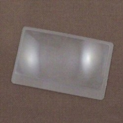 4X (3 X nagyító nagyítással Nagyító Fresnel zseb hitelkártya méretű TC9V8