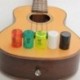 2X (Longteam Guitar Ukulele Sand Shaker Rhythm Ring Maraca Cabasa viselni a Fi X4F5-en