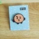 BT12 - SHOOKY kitűző - KPOP - BTS - Bangtan Boys - A verzió