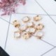 fehér - 10db 3D-s fehér zománcos ébresztőóra medál 15 * 10mm Fit DIY karkötő készítés