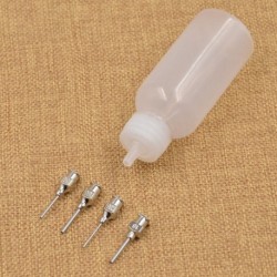 30ml-es Műanyag tubus és 4db cserélhető hegy Hennához - Jagua festéshez - 2-es típus