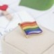 Zászló (21 * 23mm) - LMBT szerelem szivárvány büszkeség leszbikus meleg biszexuális transznemű fém zománc tű jelvény