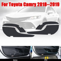 Fekete - Szénszálas ajtóvédő rúgásvédő burkolat a Toyota Camry 2018-2019-hez