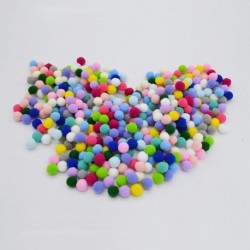 100db 15mm-es többszínű Pompom szőrgömb kézműves DIY Soft Pom Poms gyerekeknek