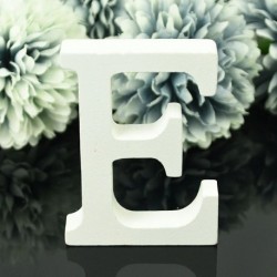 E - 1db fából készült levél angol ábécé személyre szabott név tervezés barkács kézműves esküvői otthon