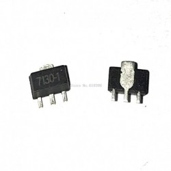 10db / Lott 7130 SOT-89 három terminálos szabályozó chip / szabályozó cső HT7130A-1