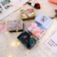 Szín: fekete levelek - 10,5x7x5cm Protable papírdoboz DIY Születésnapi Romantikus Meglepetés Dobozok Csokoládé cukorka