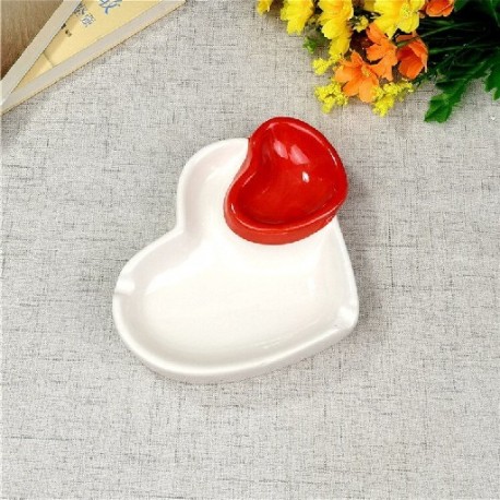 Szín: lásd a táblázatot3 - Európai póker hamutartó piros szív Kreatív porcelán hamutartó Divat Háztartási cikkek