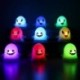 Szín: mosoly szellem - Aranyos színes Halloween Ghost Lights Függő LED lámpa Halloween otthoni szoba kerti dekorációi