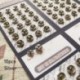 Szín: ezüst - Lány Ajándék Láthatatlan Snap Kézműves Dollhoues Miniatűr barkácsbaba Ruhák Mini Gombok Ruházat Varró