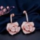 Fém szín: Rose Gold szín - CWWZircons geometrikus rózsa arany színű virág hosszú köbös cirkónia kövek, nagy luxus,
