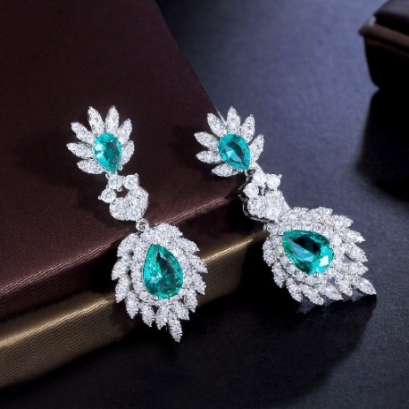 Fém színe: zöld - CWWZircons Elegant Green Cubic cirkónia Pave Hosszú lógó Feather Drop Fülbevaló Női Esküvői