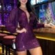 Szín: lila M - Női elegáns, tömör flitterek szexi mély V nyakú, hosszú lámpás ujjú patchwork mini Bodycon partiruhák
