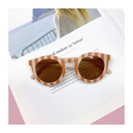 A lencsék színe: rózsaszín barna - KLASSNUM Kids Kerek Napszemüvegek Márkatervező Gyermekek Aranyos Napszemüvegek