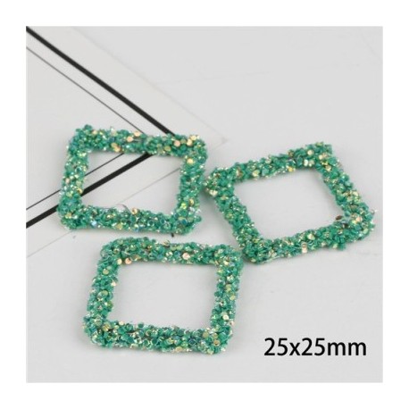 F__m-sz__ne_-N__gyzet-z__ld---2db_t__tel-Csepp-alak___-n__gyzet-alak__-sz__v-flitterek-csillog__-geometriai-var__zslatok