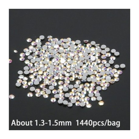 Sz__n_-kb-1_3-1_5-mm---Csinos_-1_3-8_0-mm-es-f__nyes-csillog__-strasszos-ruhakrist__ly-AB-SS3-SS30-varr__s-__kszerk__sz__t__s